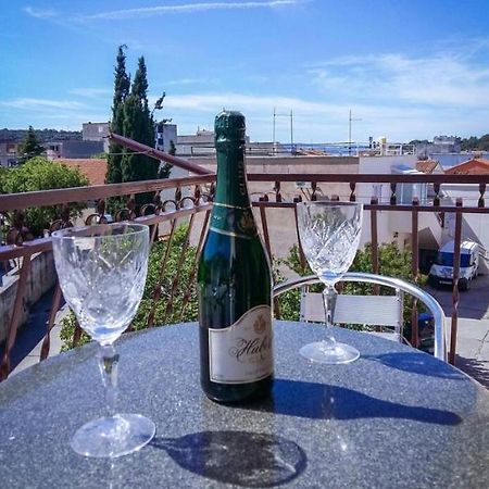 Apartmani Jovic Makarská Exteriér fotografie